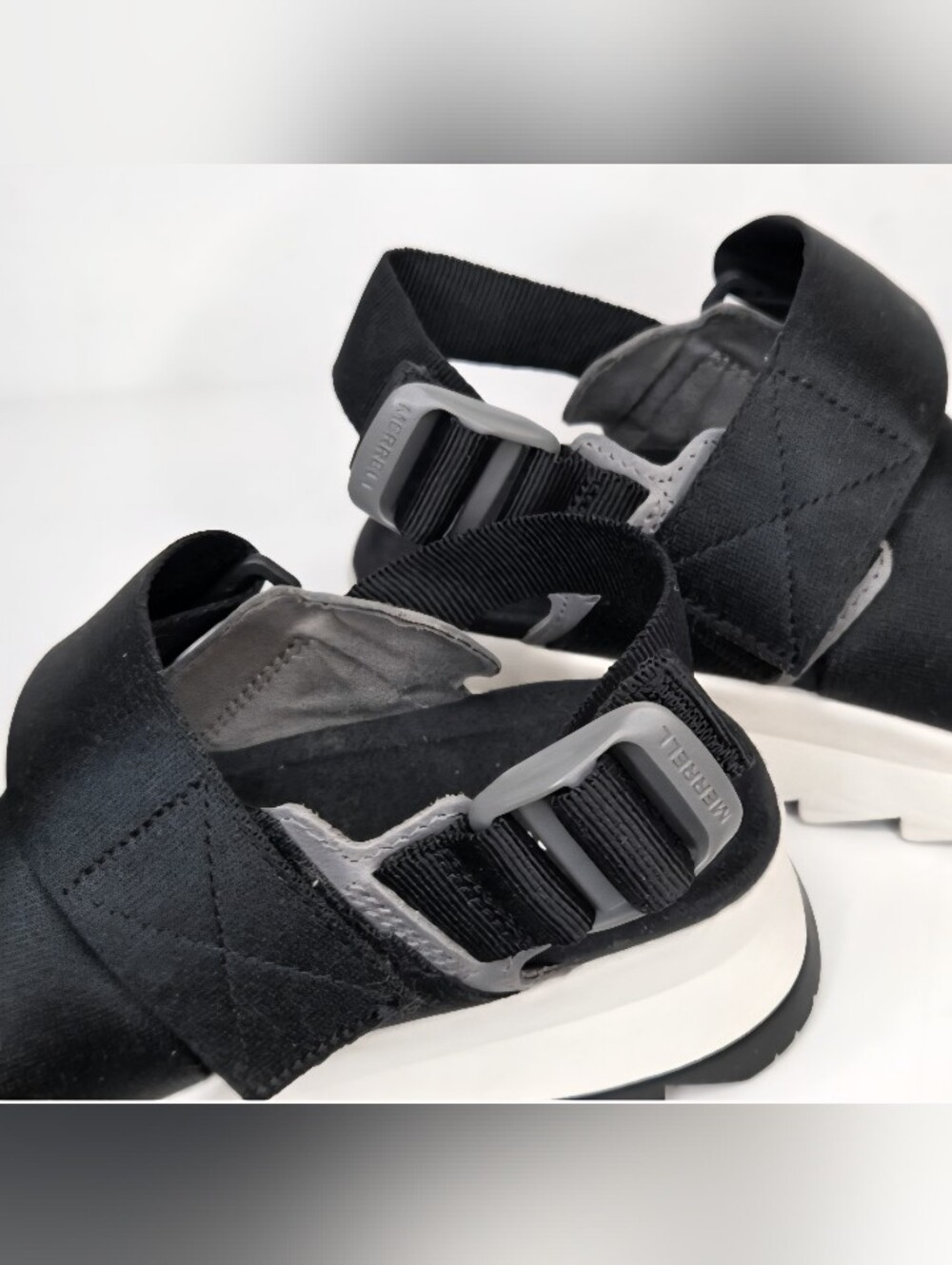 Merrell Alpine Cush Back-Velcro Strap Black/White Rugged Sandal - Picture 5 of 10
